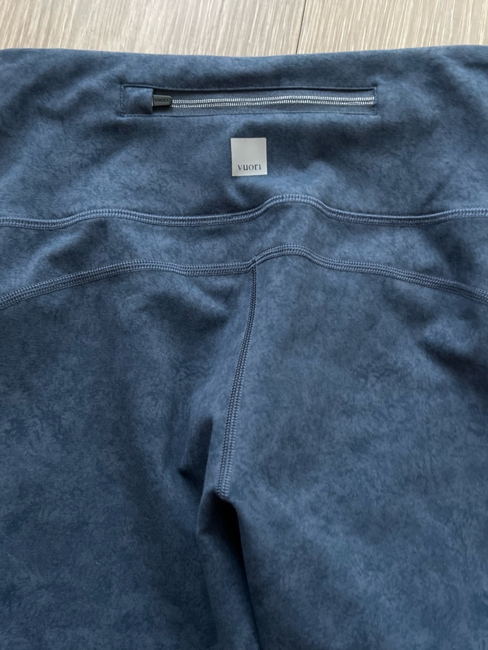 Vuori blue leggings size XS #activewear #leggings #gym - Picture 3 of 5